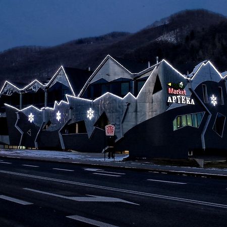 Zajazd Pod Zamkiem Rytro Extérieur photo