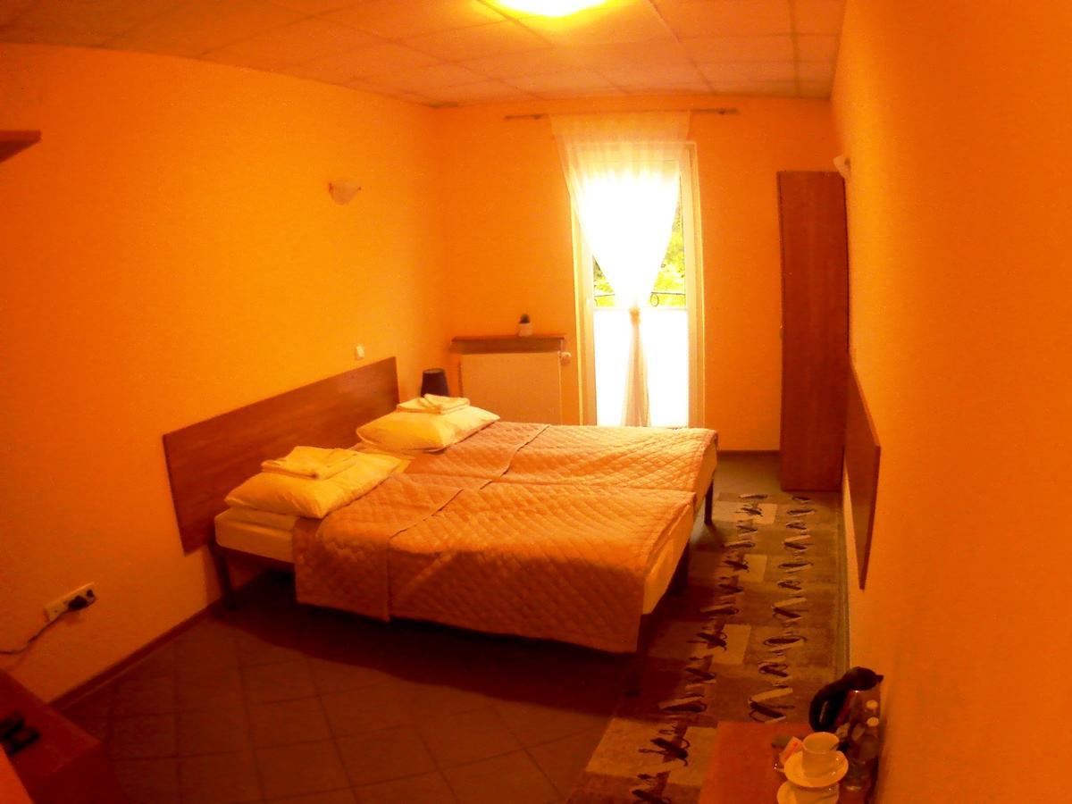 Zajazd Pod Zamkiem Rytro Extérieur photo